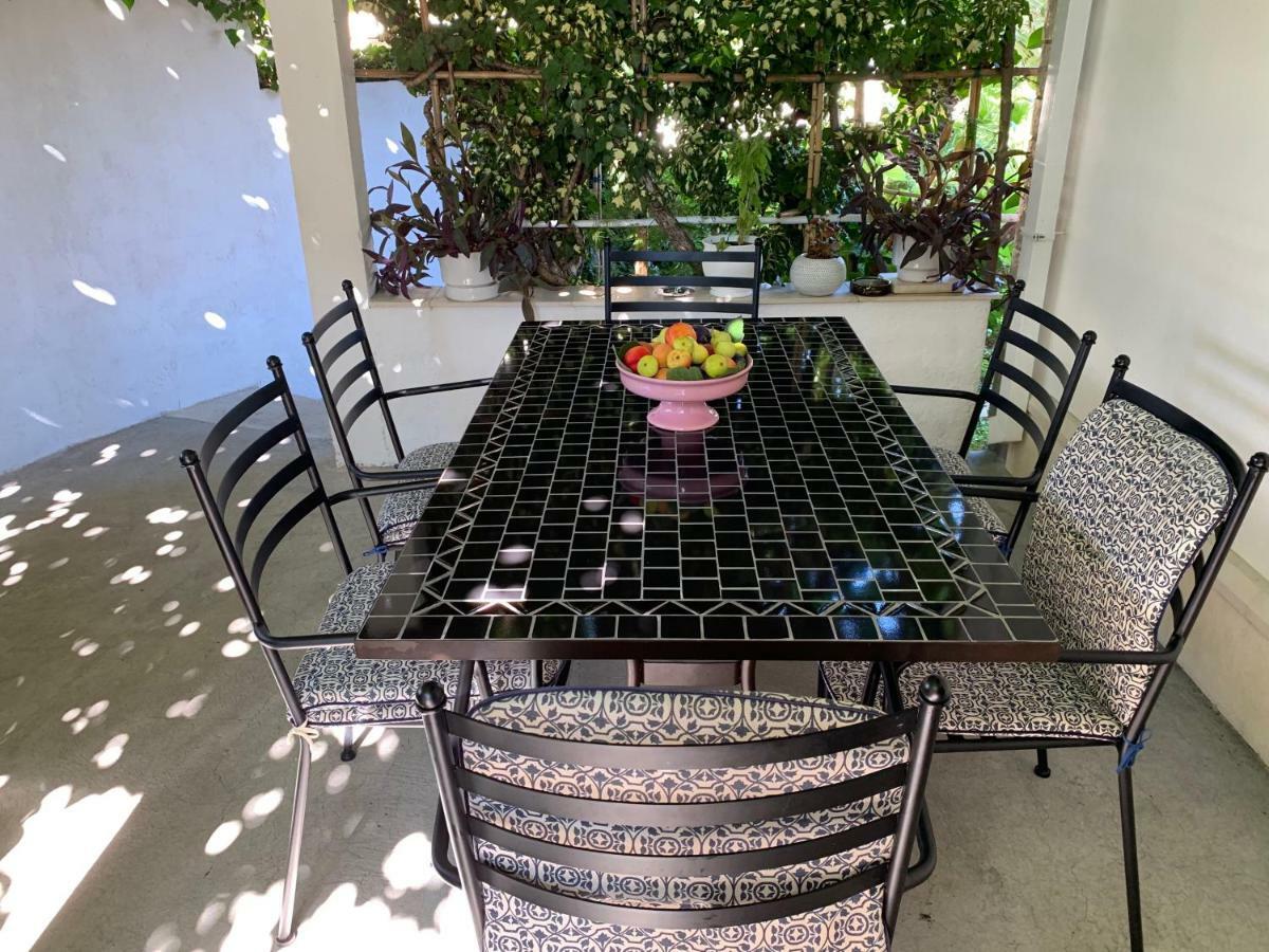 Apartman Mladenka ซูเปตาร์ ภายนอก รูปภาพ